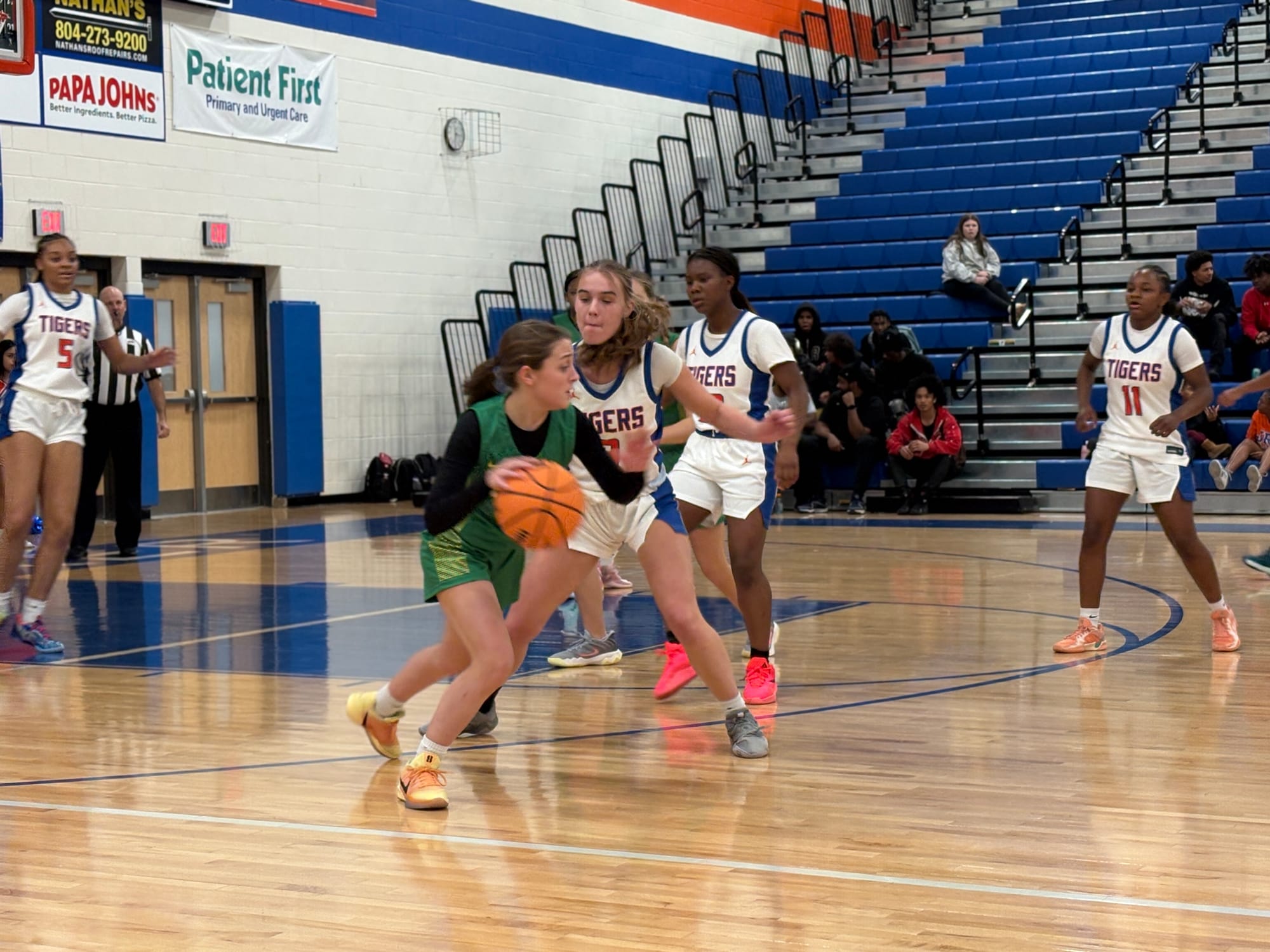J.R. Tucker squeaks by Maggie Walker GS to remain undefeated in girls basketball