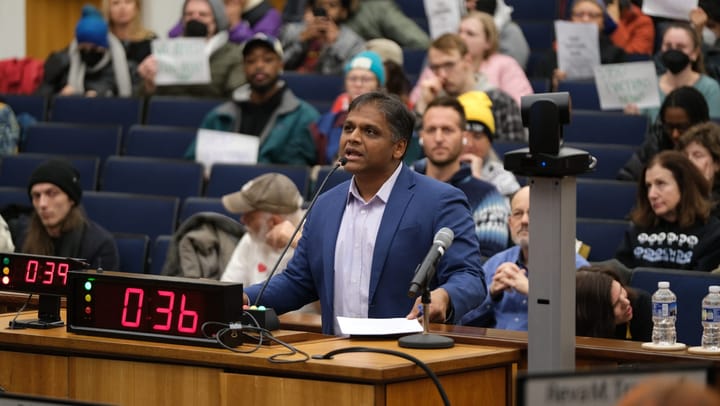 Richmond budget raises mayor’s salary from $131K to $175K