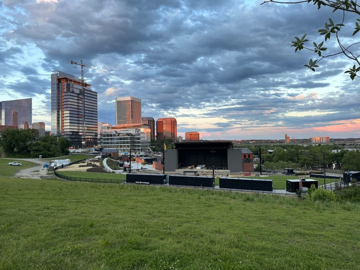 New amphitheater renews long-running debate over parking permits for Oregon Hill residents