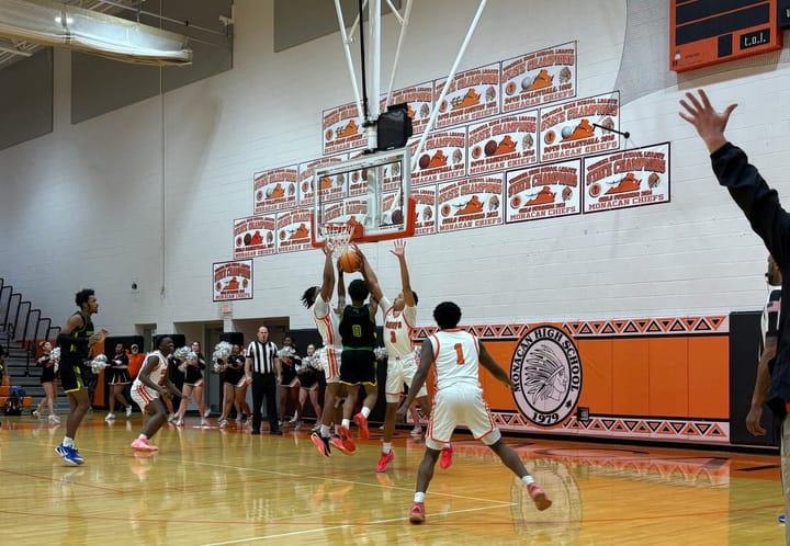 Huguenot finds a way to finish, defeats Monacan in boys basketball