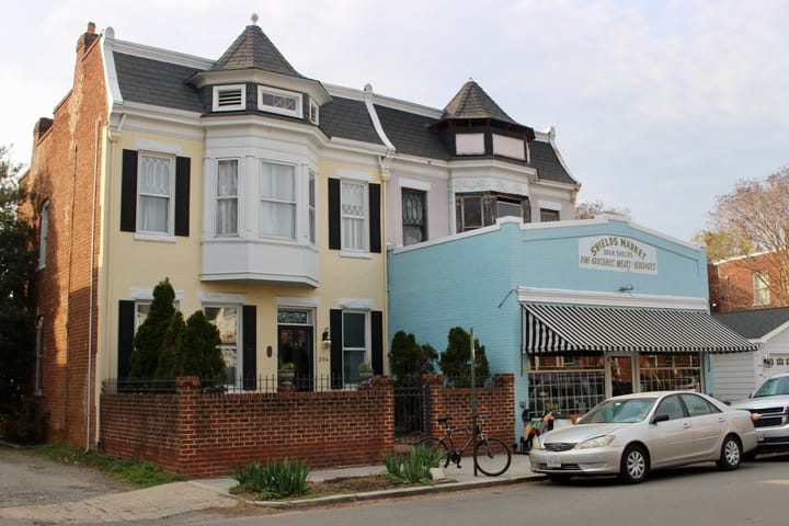 In code refresh, proposal to allow small businesses in neighborhoods draws mixed reviews