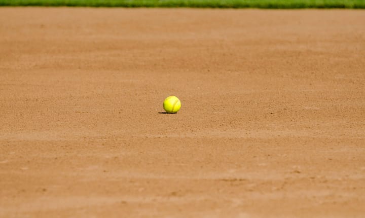 Freeman defeats Tucker in softball matchup